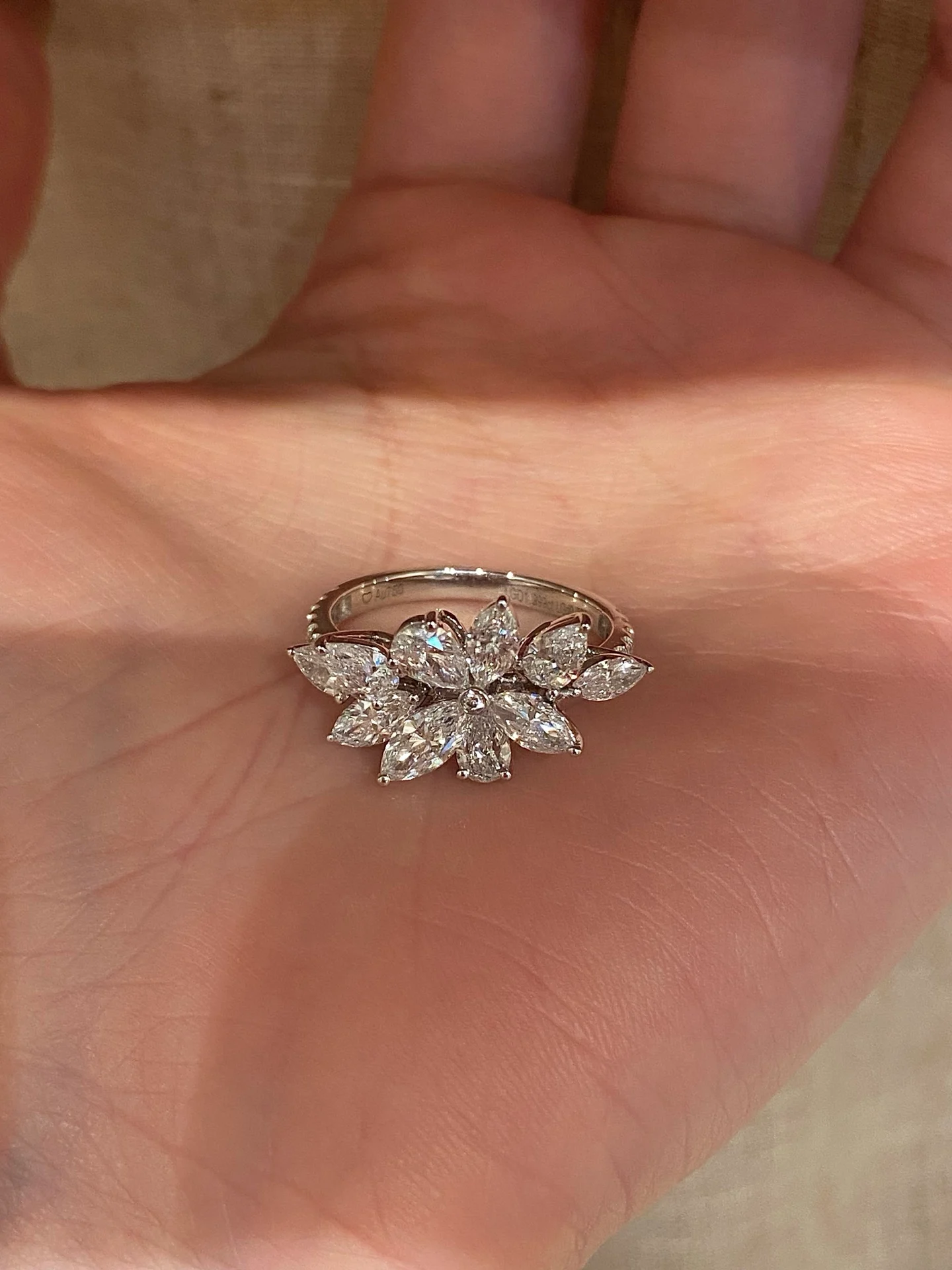 Floral ring 002 · Band and side view (supplied photograph)