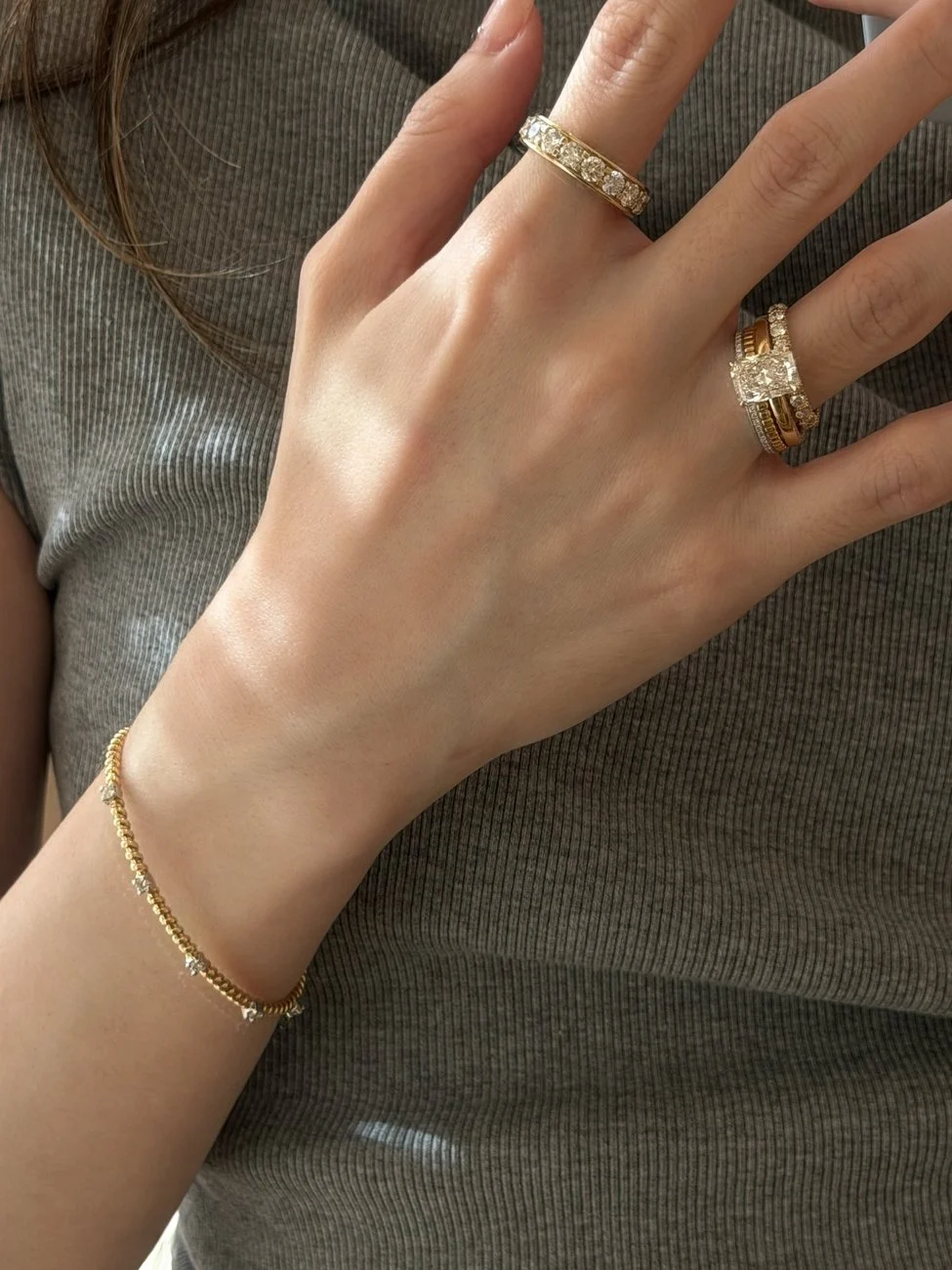 The rhythm of light · Bands, supplied photograph